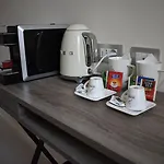 Gatto Bianco Duchessa 3*