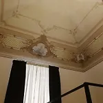 Gatto Bianco Duchessa Oda ve Kahvaltı Bari