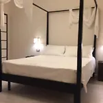 Gatto Bianco Duchessa Bari