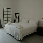 Bed & Breakfast Gatto Bianco Duchessa 3*