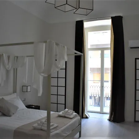 Bed & Breakfast Gatto Bianco Duchessa 3*