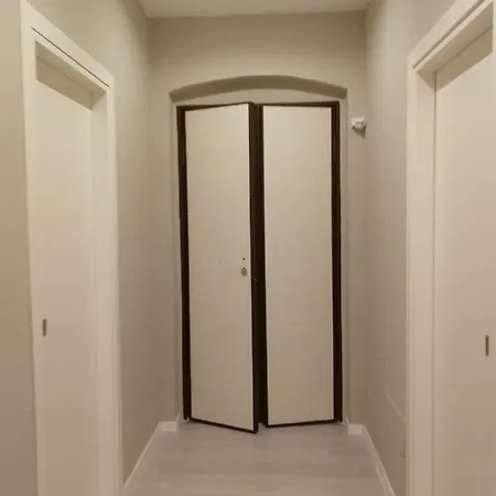 Bed & Breakfast Gatto Bianco Duchessa 3*