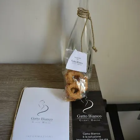 Bed & Breakfast Gatto Bianco Duchessa