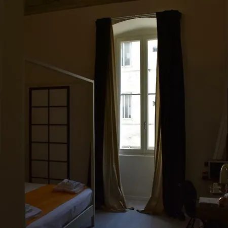 Bed & Breakfast Gatto Bianco Duchessa 3*