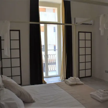 Gatto Bianco Duchessa Bari