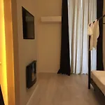 Gatto Bianco Duchessa לינה וארוחת בוקר