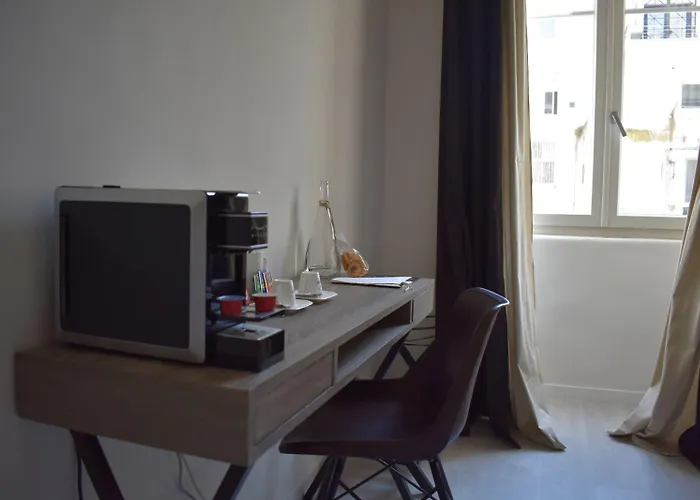 Gatto Bianco Duchessa Bari