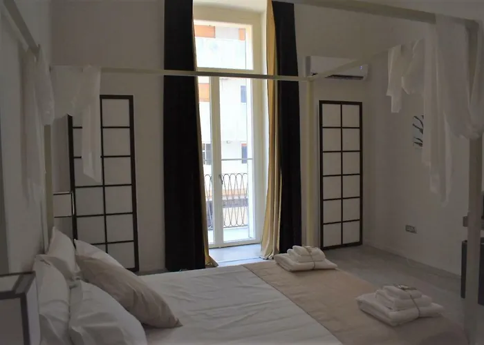 Gatto Bianco Duchessa Bari